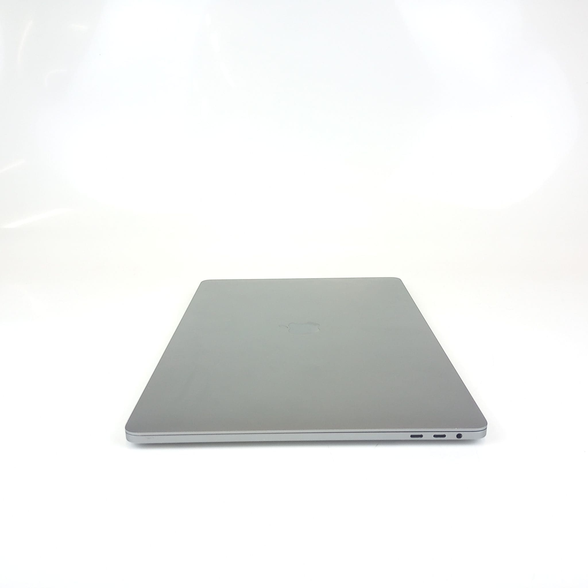 美品 Macbook Pro 15インチ 今年の最新mac os Sequoia SEQUOIA Apple MacBook Pro 15 in 2.2GHz SIX CORE i7 16GB RAM