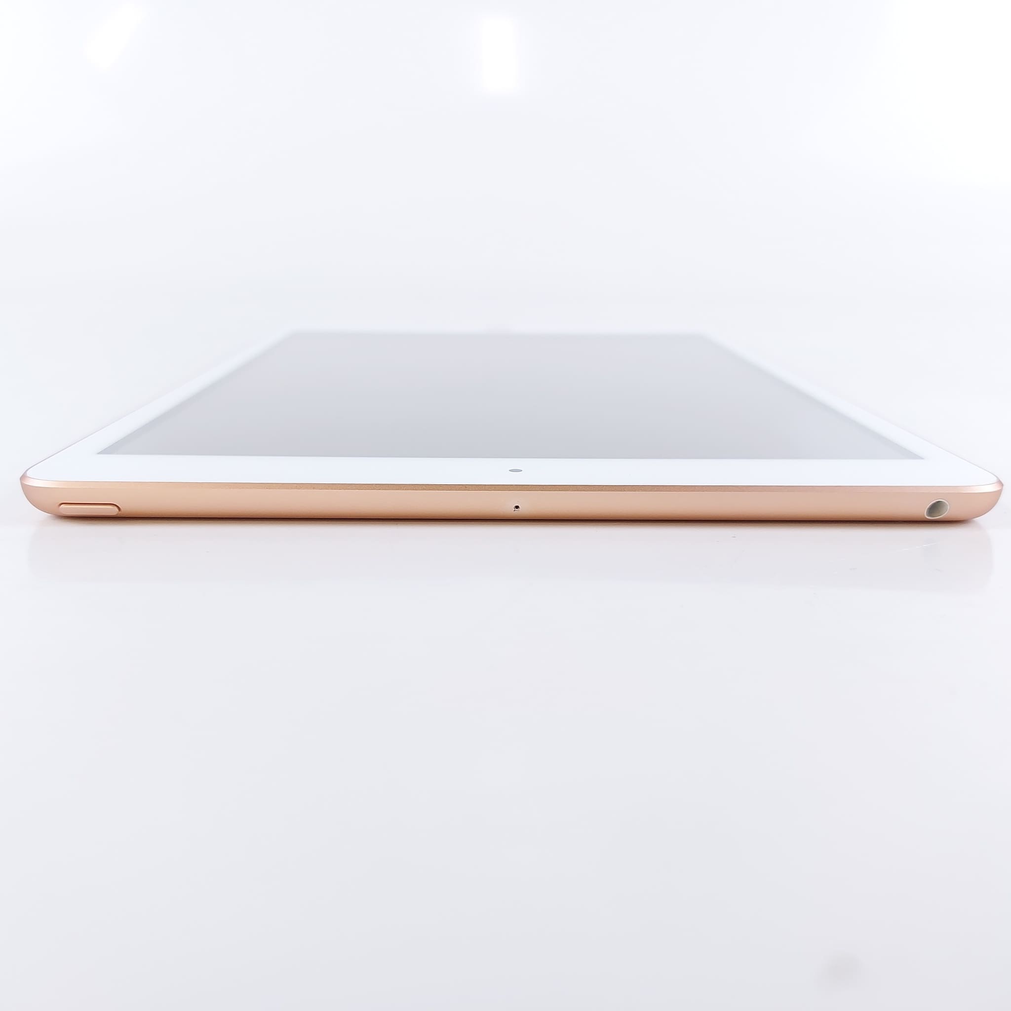 Apple iPad 7th Gen A2197 10.2-inch Tablet WIFI 32GB Gold 2019 (VG