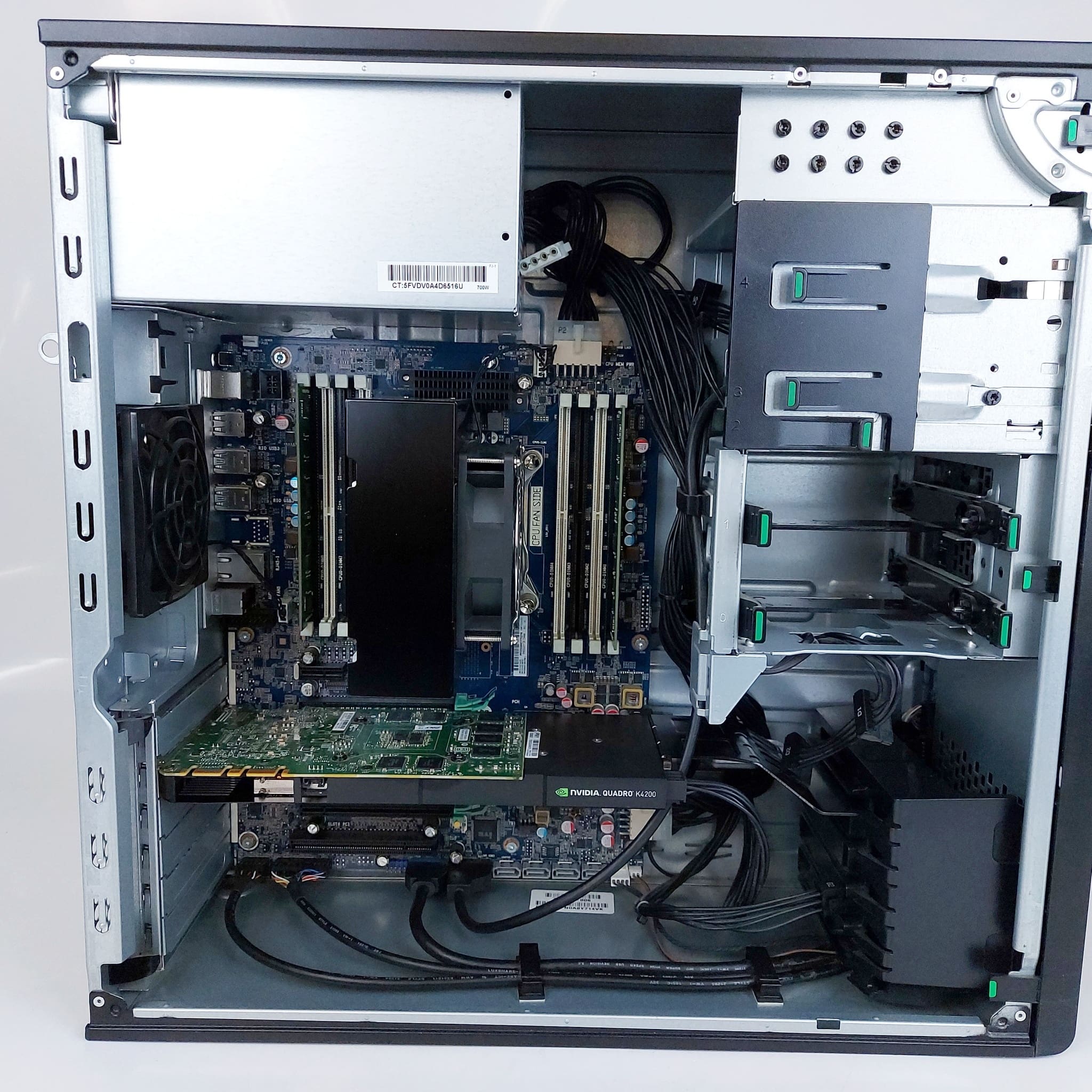 HP Z440 Workstation (CPU:Xeon E5-1650V3/MEM:32G/SSD:256GB/VGA
